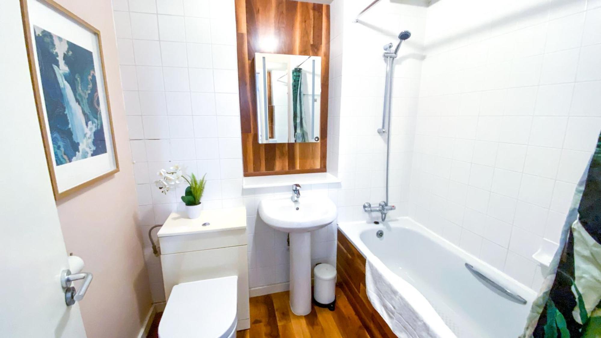 2 Bed Shoreditch With Parking Appartamento *